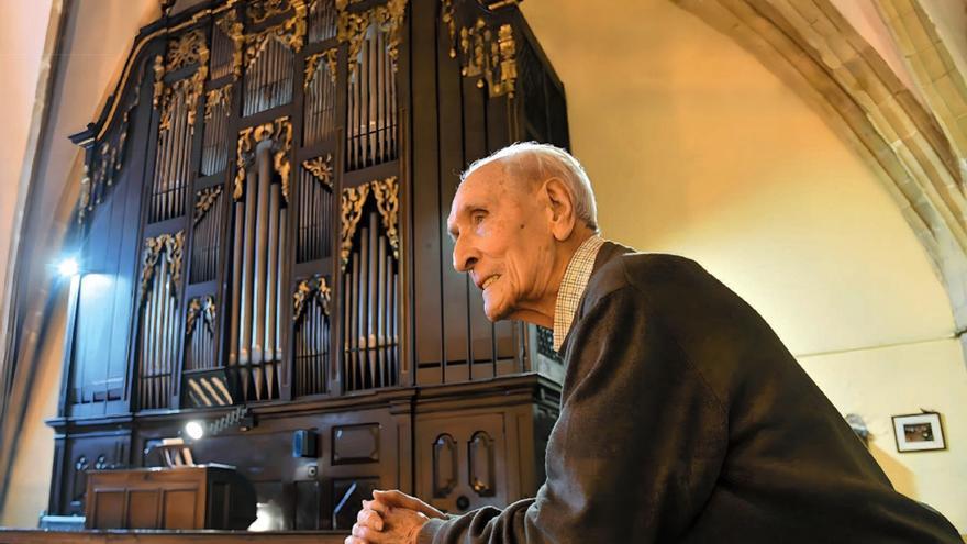 Juan Mari Aizpurua: “Eliza musikak guztia eman dit, eta organoa jotzeak asebetetze sentsazioa eman dit beti”