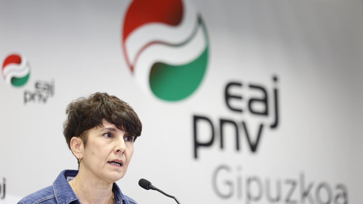 La portavoz jeltzale en el Congreso, Maribel Vaquero