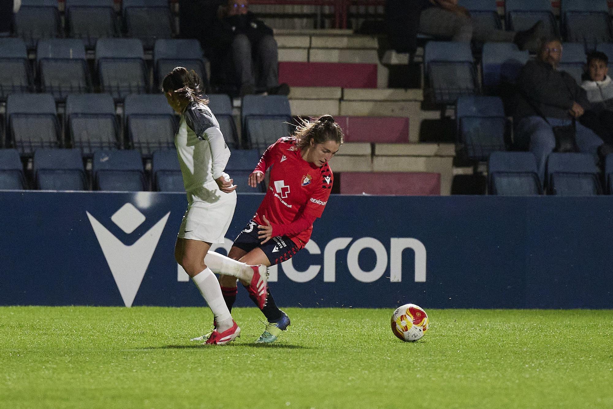 Fotos del Osasuna Femenino-Badalona de Copa de la Reina