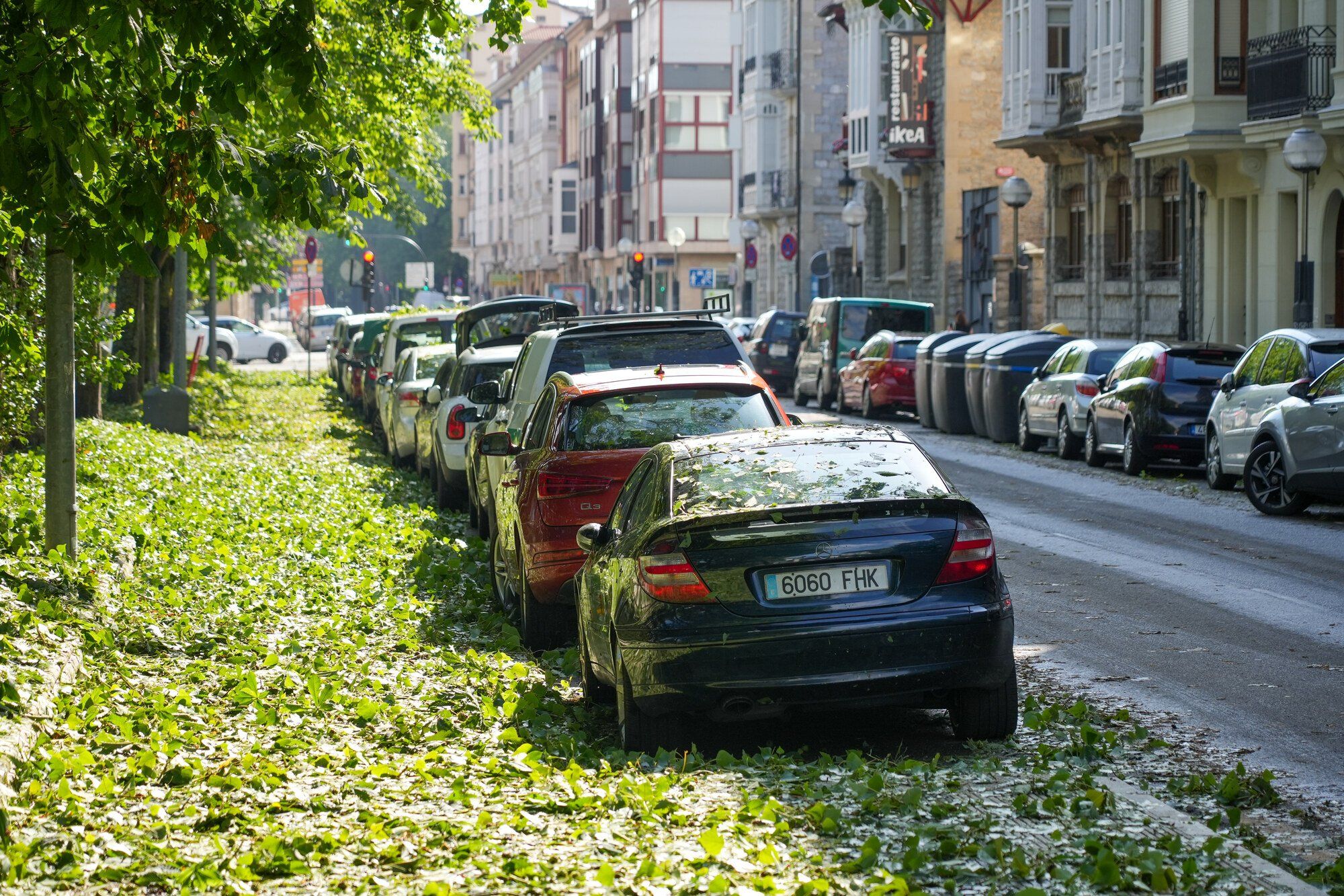 En imágenes: Así ha amanecido la capital alavesa tras la espectacular granizada