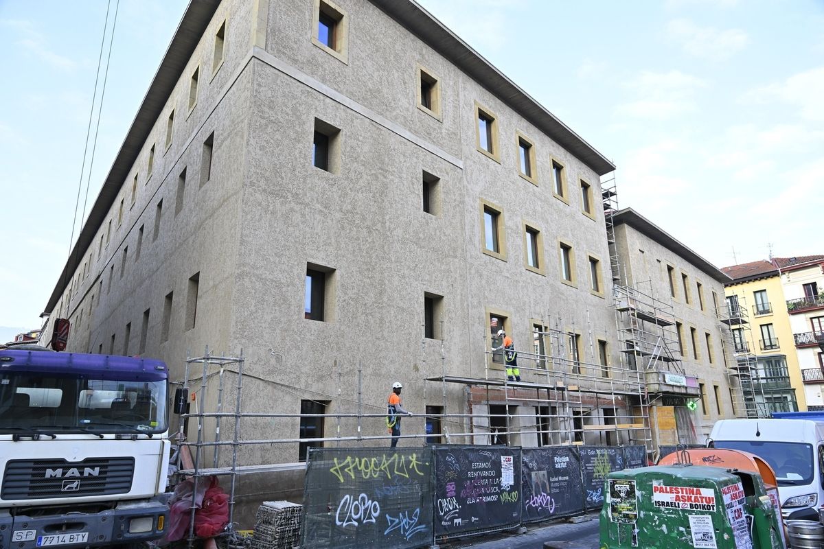 El Museo Vasco de Bilbao estrena fachada