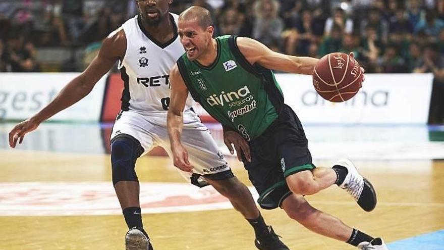 El Bilbao Basket se aleja del play-off tras caer en Badalona