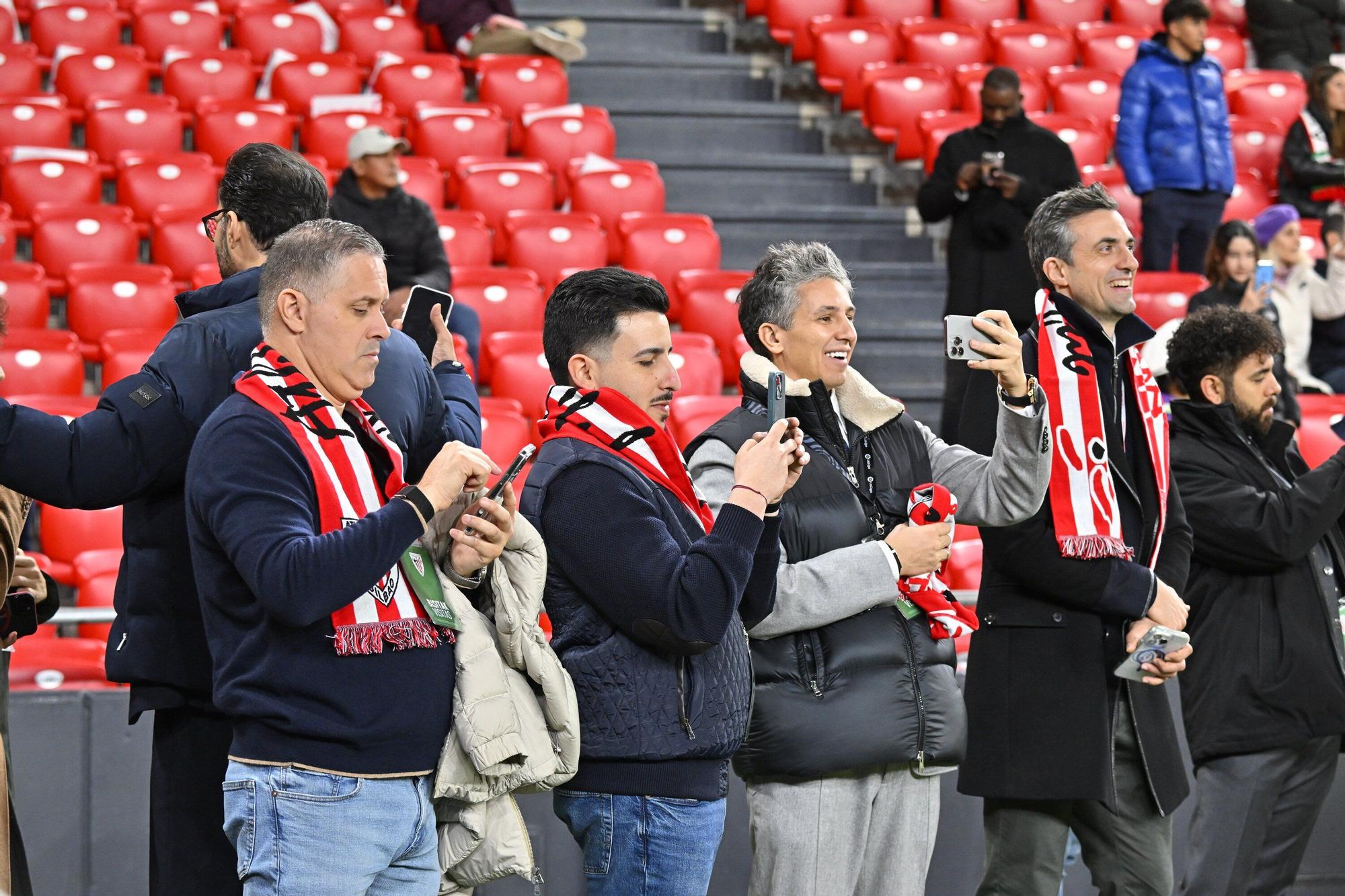 En imágenes: ¿Has estado en San Mamés viendo el Athletic-Real Oviedo? Búscate en nuestra galería de fotos