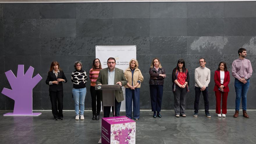 Fotos de la inauguración de la exposición '30 años de feminismo y políticas públicas de igualdad'