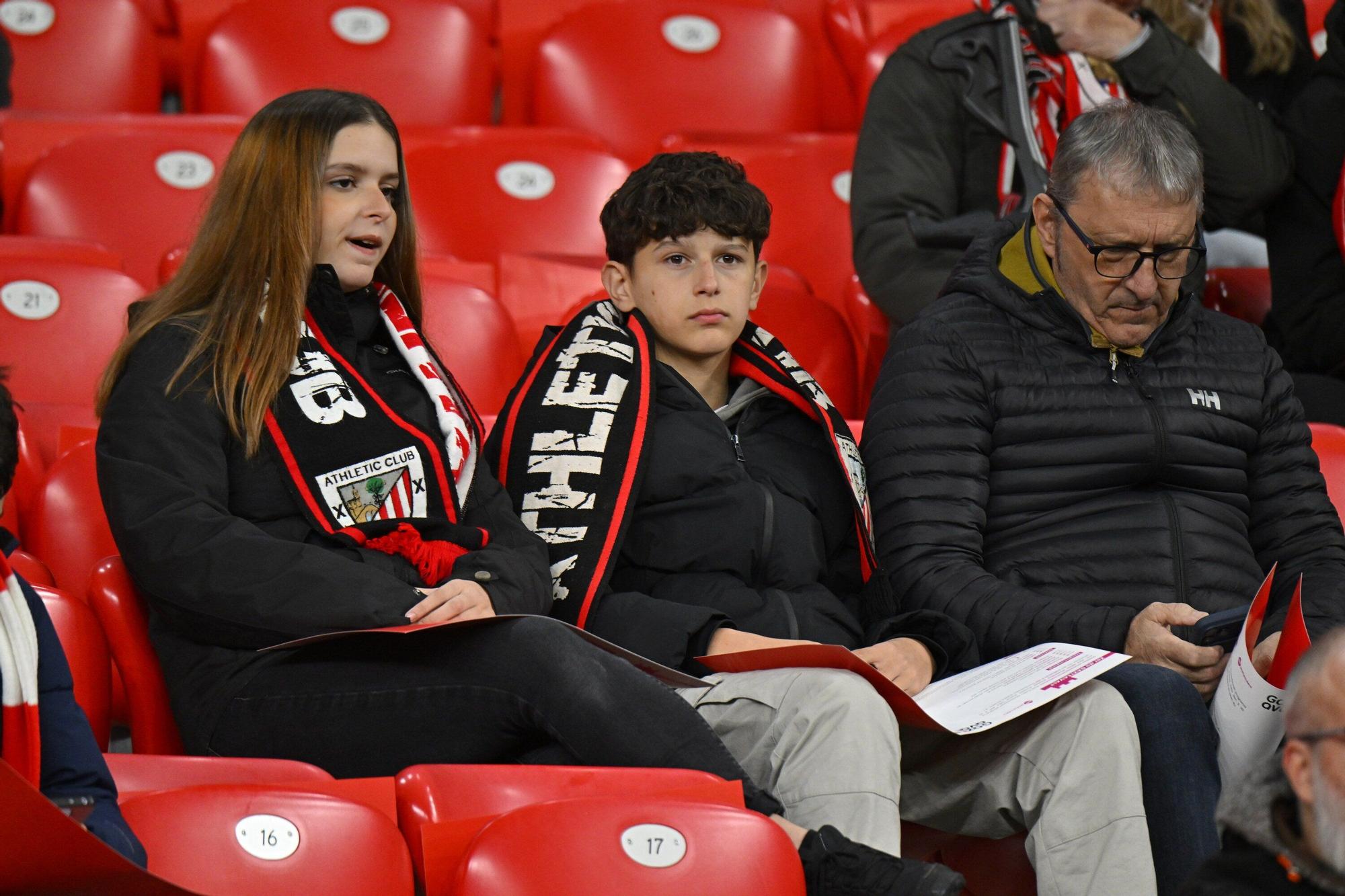 En imágenes: ¿Has estado en San Mamés viendo el Athletic-Real Oviedo? Búscate en nuestra galería de fotos
