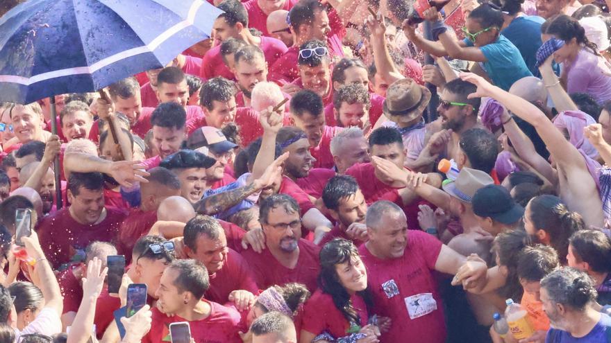 En imágenes: Así ha sido la bajada de Celedón en 2025