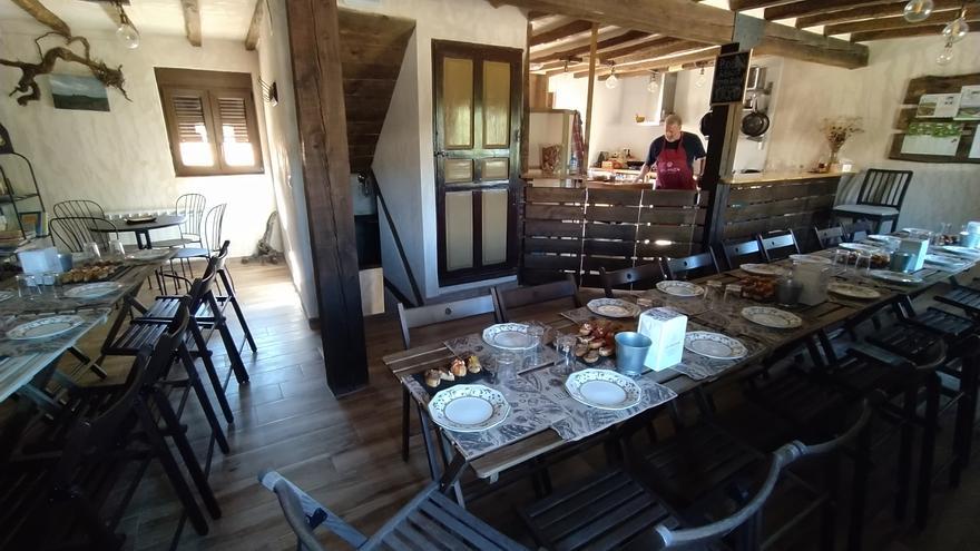 Una experiencia global, más allá del paladar, en La Zarcera del Barrio de Bodegas de Baltanás
