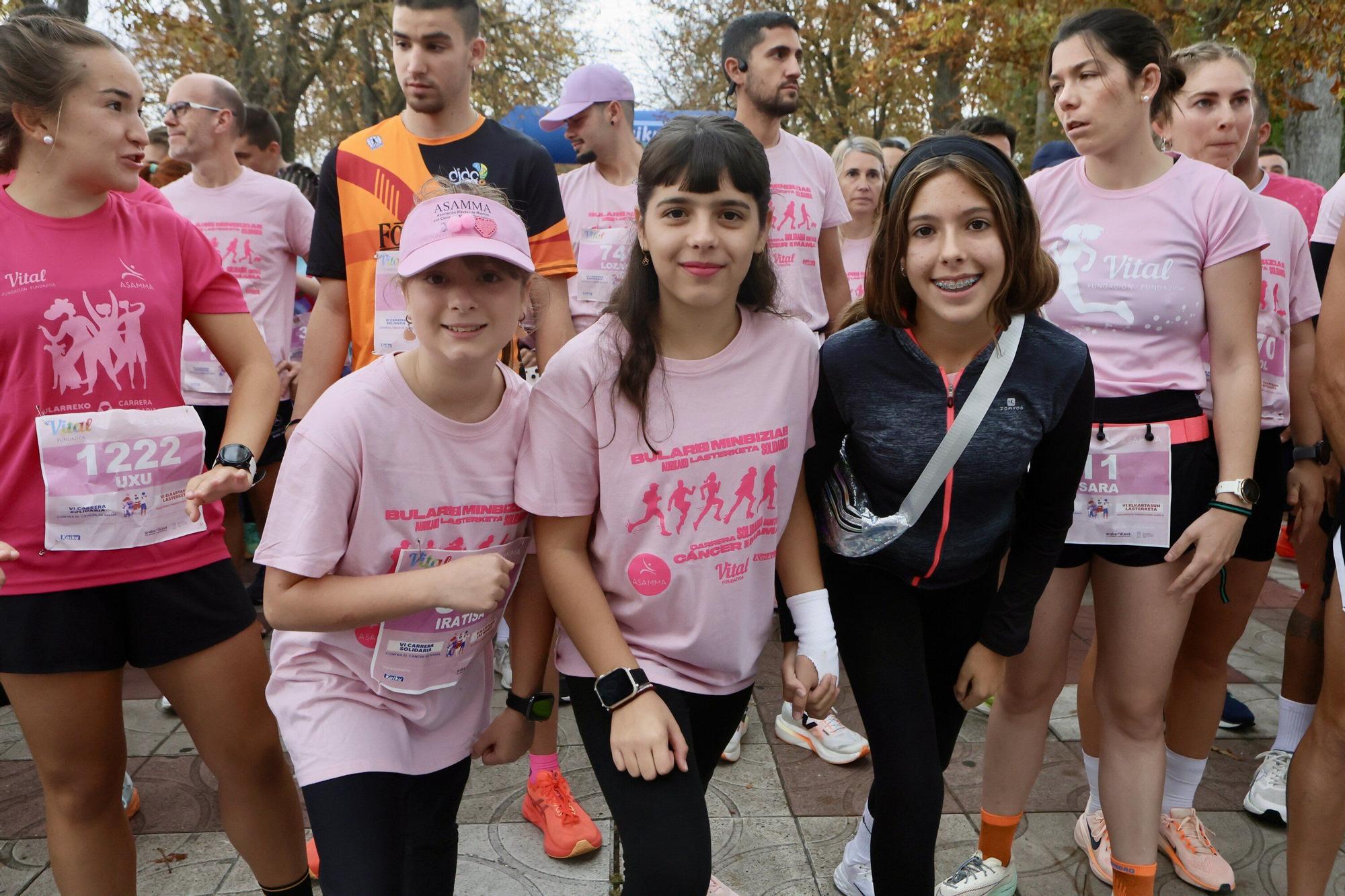 En imágenes: Vitoria se vuelca con la VI Carrera Solidaria contra el Cáncer de Mama