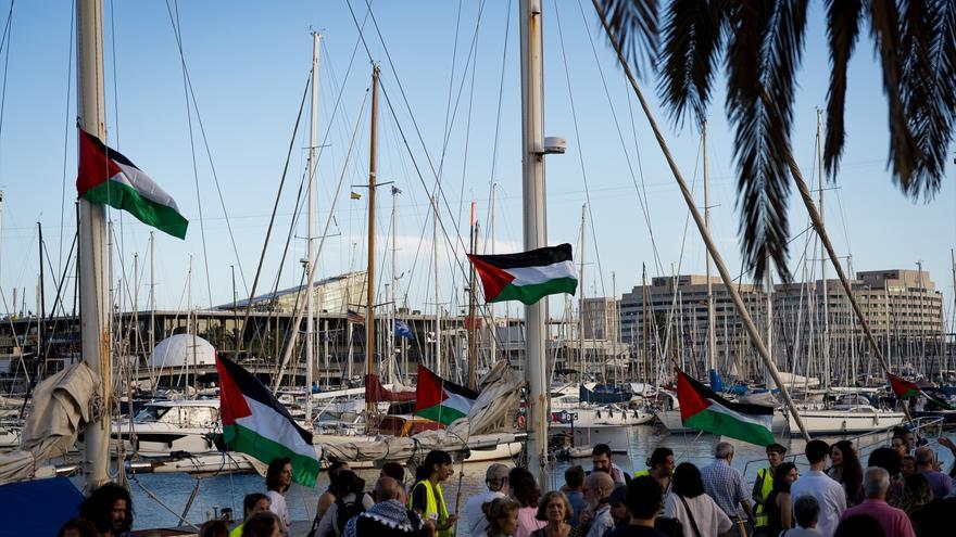 Flotilla Global Sumud: más de 20 barcos y 300 activistas parten de Barcelona rumbo a Gaza