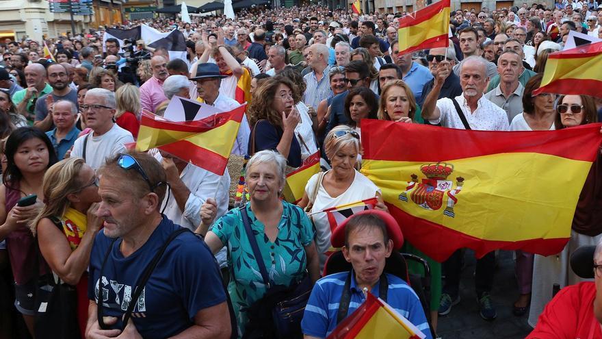 El Ayuntamiento de Pamplona muestra su apoyo a Ceuta y rechaza el "acoso" e "intimidación" a periodistas