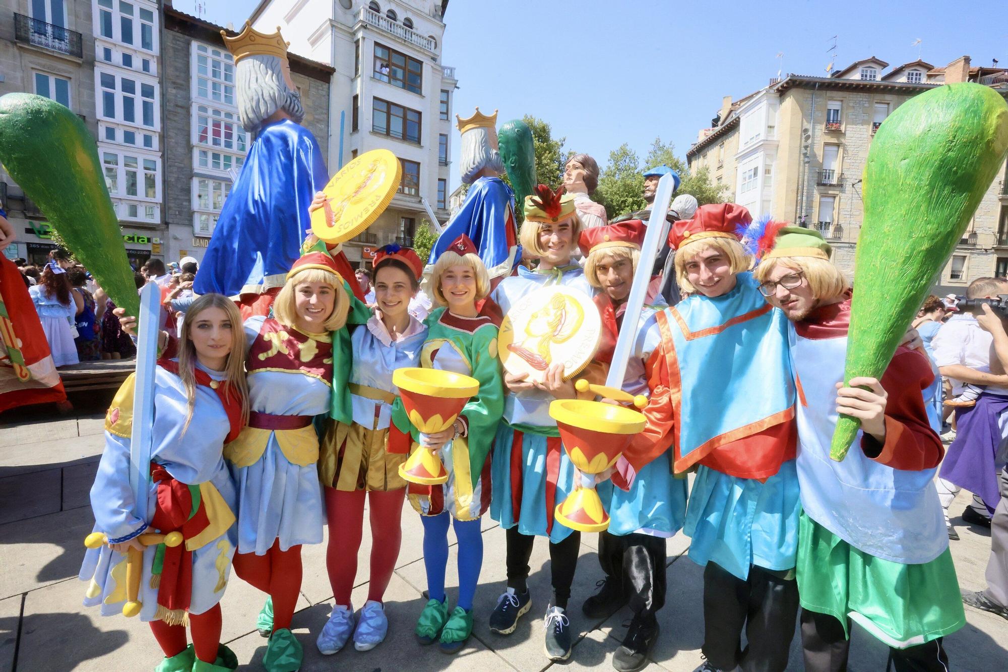 En imágenes: Los txikis se adueñan de su día en las fiestas de La Blanca