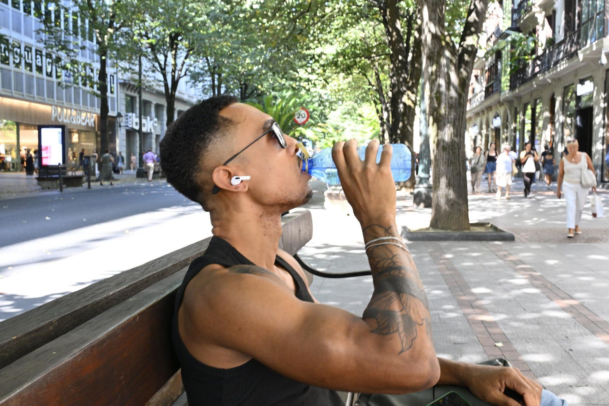 En imágenes: Bizkaia vive un sábado de temperaturas extremas