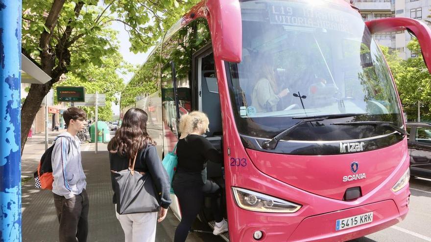 Elkarrekin espera contar en este mayo con el acuerdo para la gratuidad del transporte foral a menores de 20 años