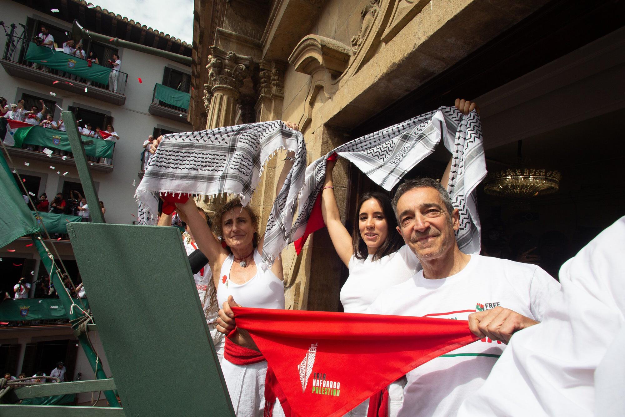 Fotos del  Chupinazo de San Fermín 2025 en Pamplona: ¡La fiesta más internacional se enciende con un grito solidario por Palestina!