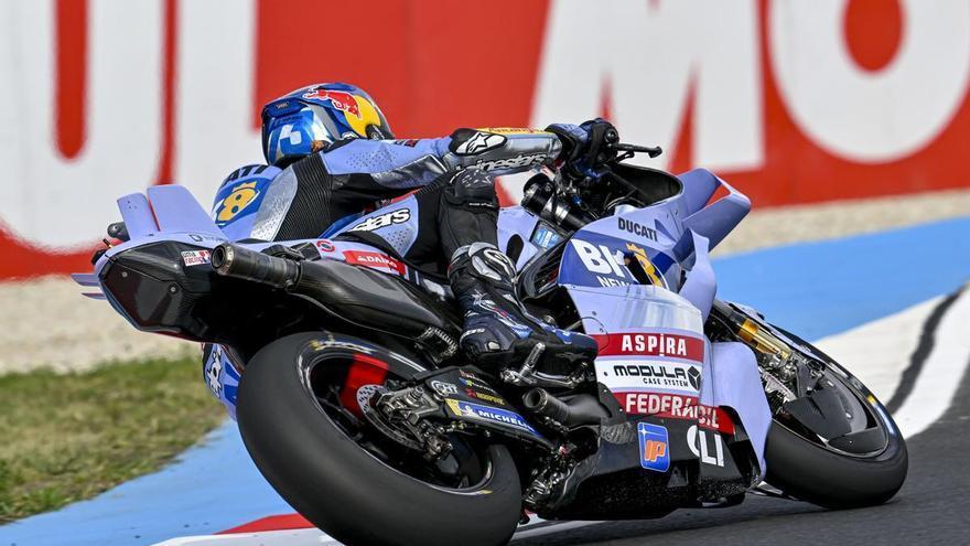 El triunfo de Álex Márquez en Montmeló corta la racha de su hermano Marc