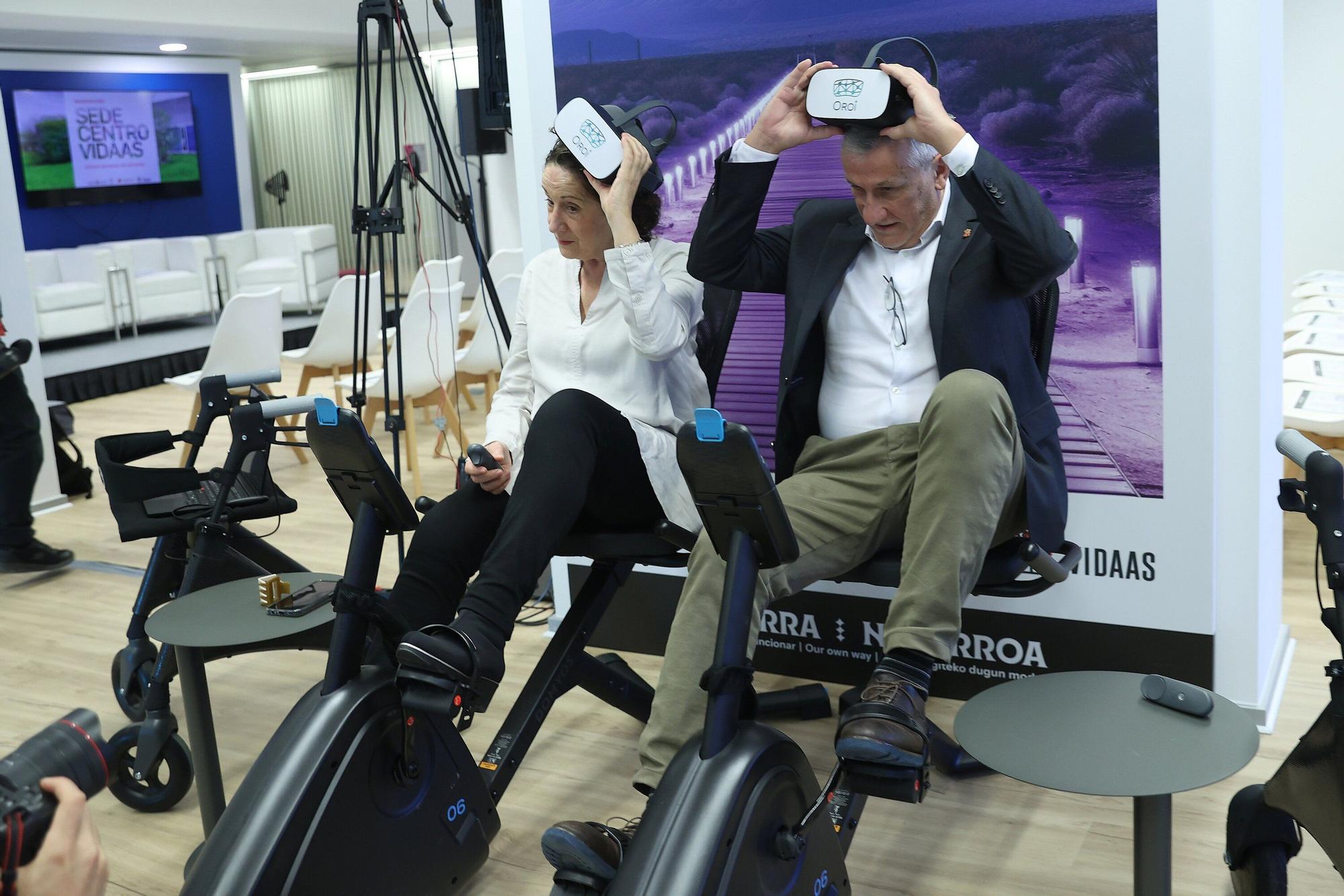 Maeztu y Taberna conocen el Centro VIDAAS.