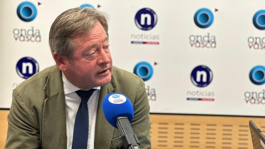 Zupiria cree que Bildu quiere &quot;parecerse&quot; al PNV para ganar elecciones pero con la Ertzaintza es &quot;complicado&quot;