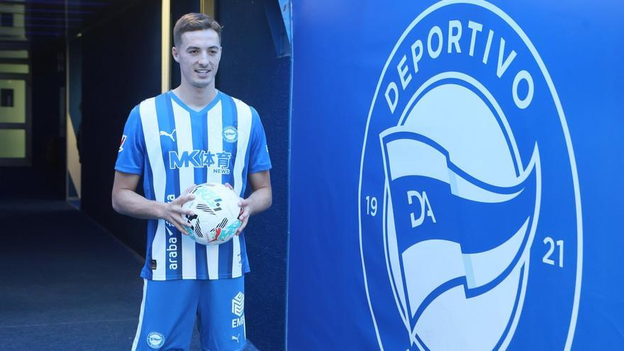 Jon Pacheco: “La llegada al Alavés es una nueva experiencia que me vendrá muy bien”