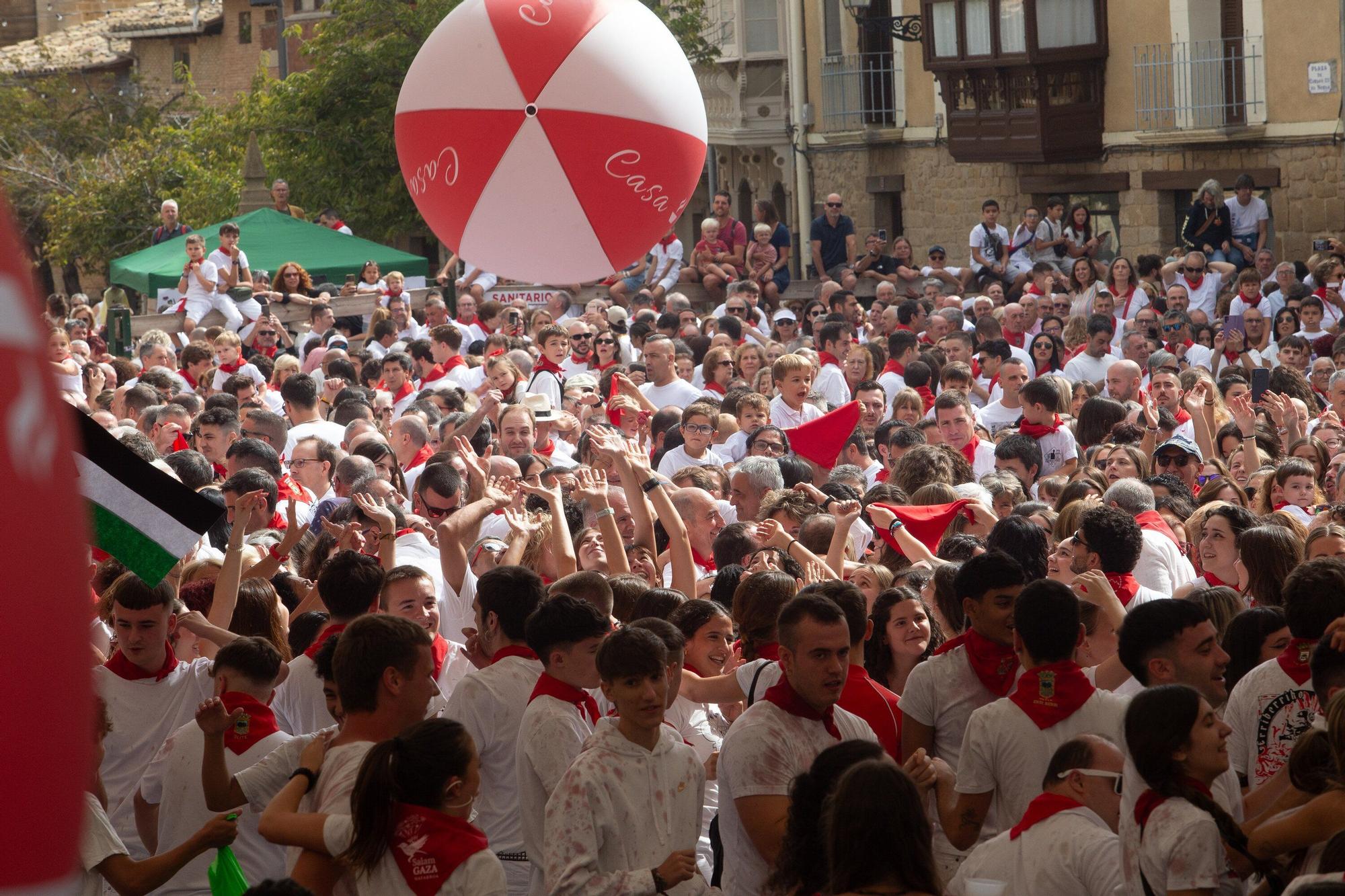 Fotos del cohete de fiestas de Olite 2025