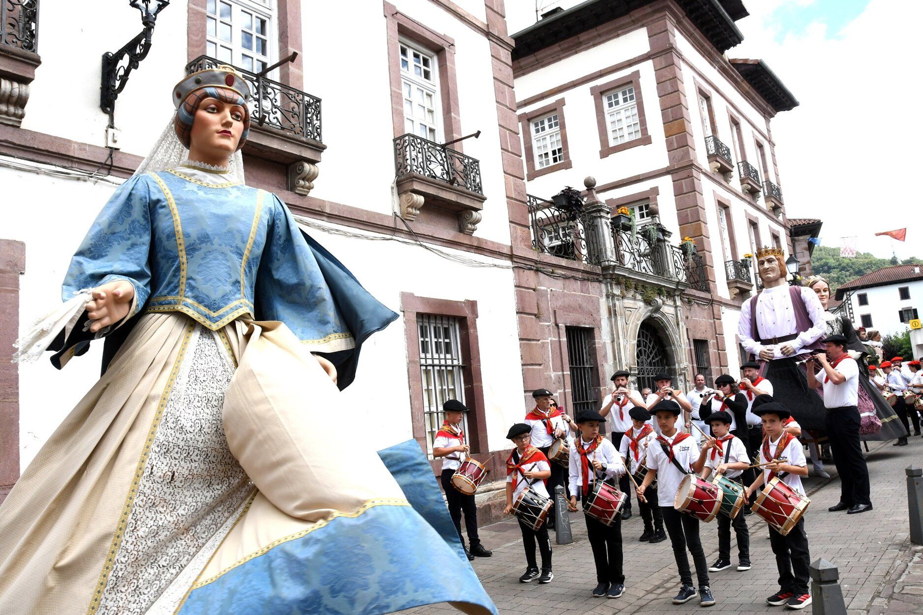 Fotos del chupinazo de Elizondo