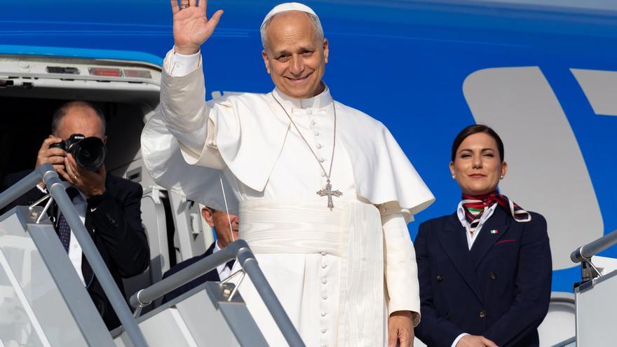 El Papa León XIV viaja ya de Roma a Madrid en su primera visita oficial al Estado español