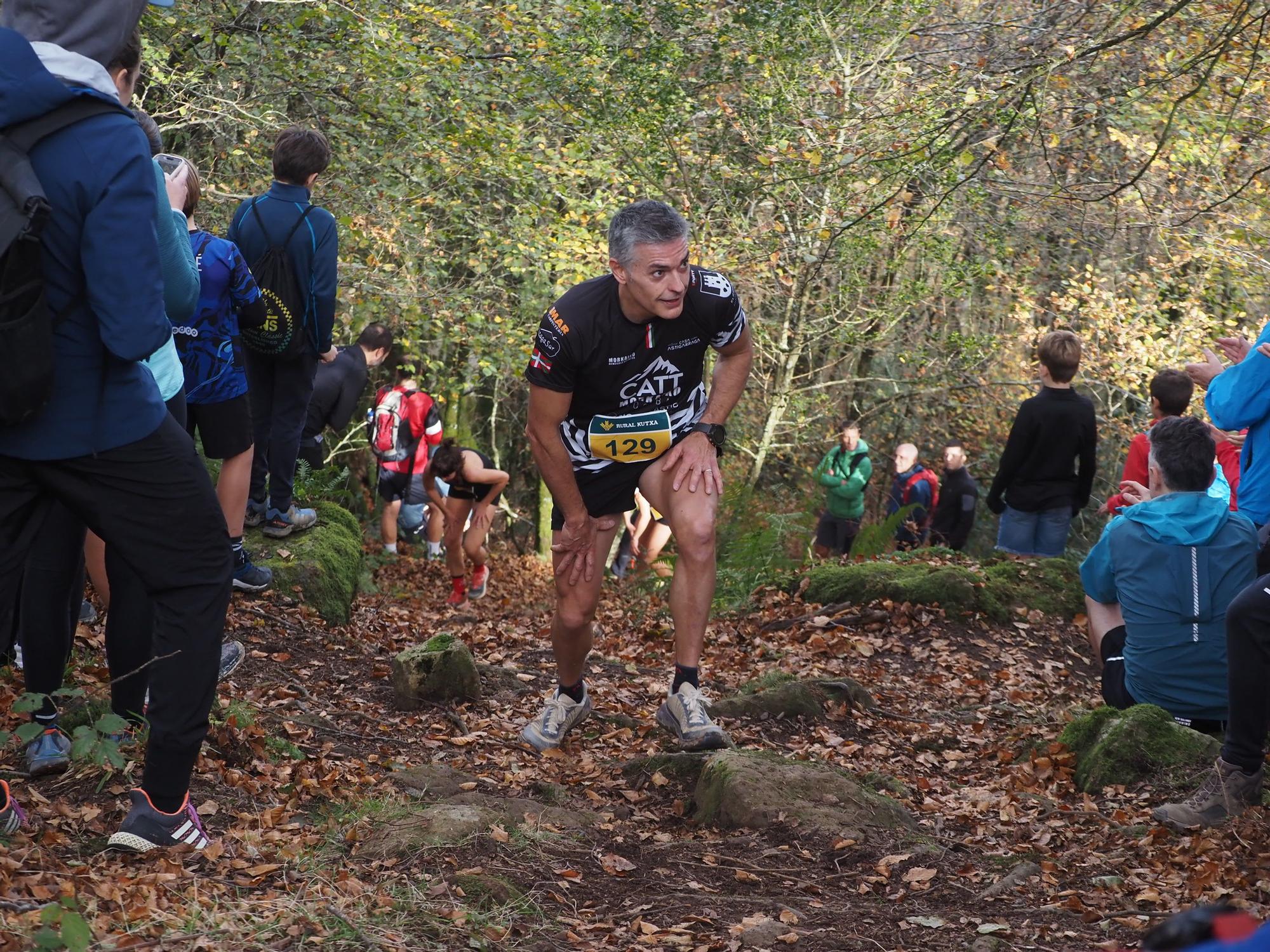 La llegada de los corredores a Karakate, en imágenes