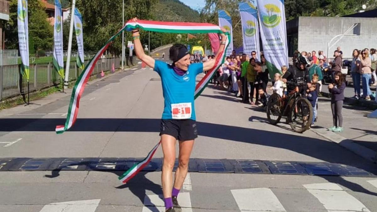 Oihana Kortazar cruza la meta en Txara Trail 2024