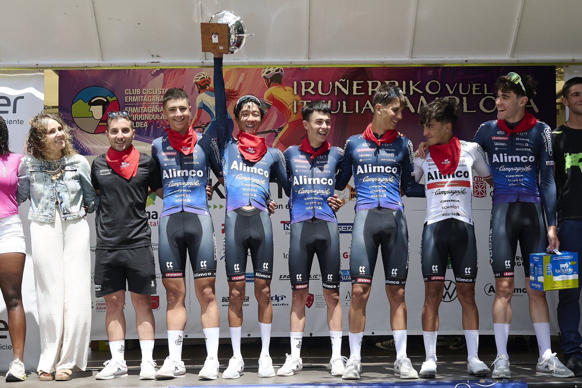 Fotos del final de la Vuelta a Pamplona