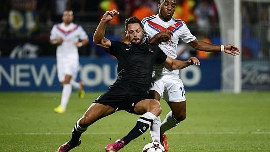 La Real impone su fútbol en Lyon