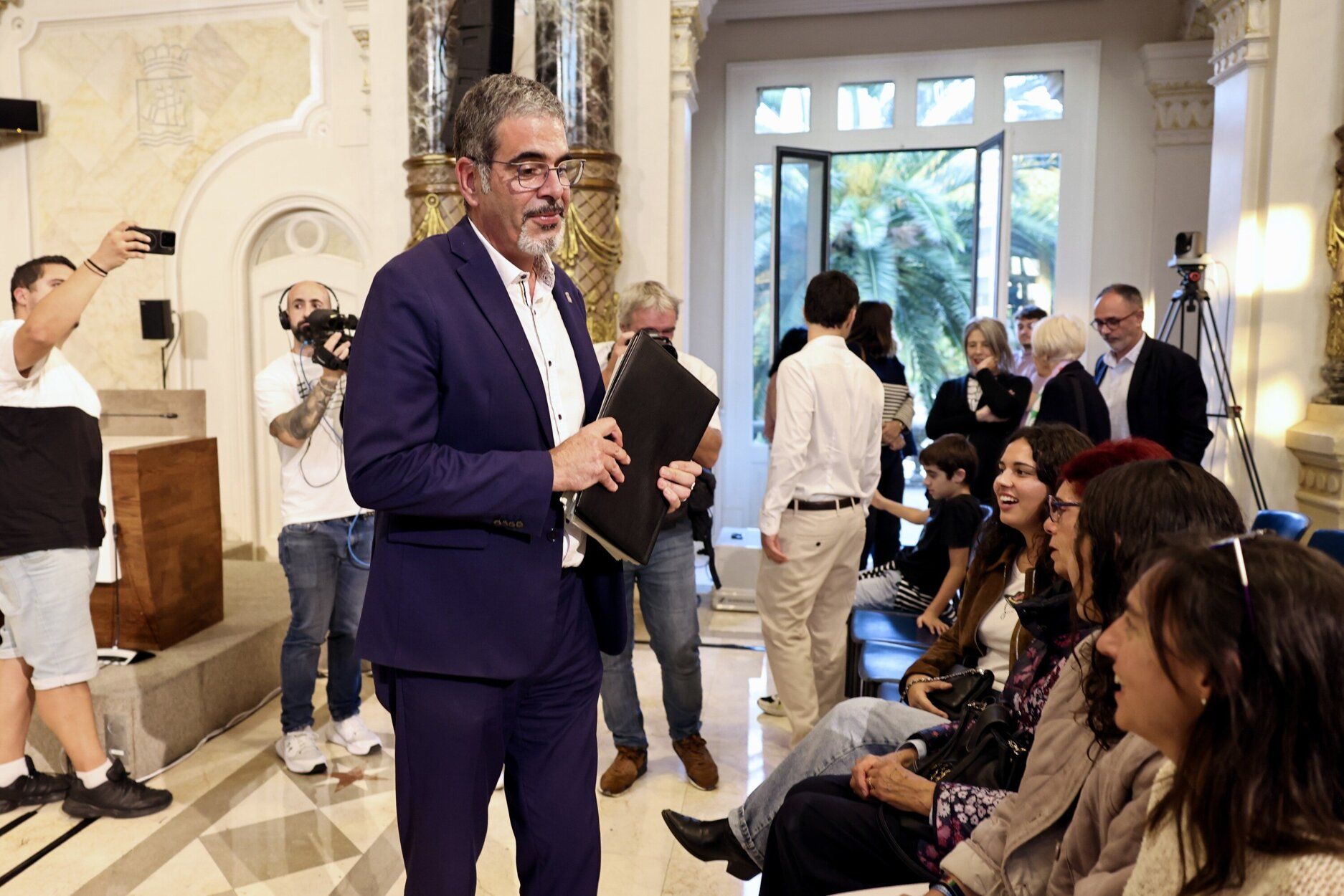 [Fotos] Eneko Goia renuncia a la alcaldía