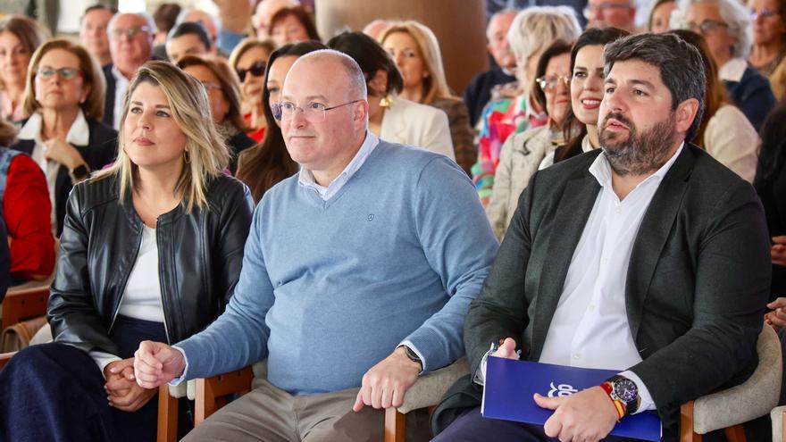 Tellado carga contra Vox por "actuar como si fuesen de izquierdas" en Extremadura