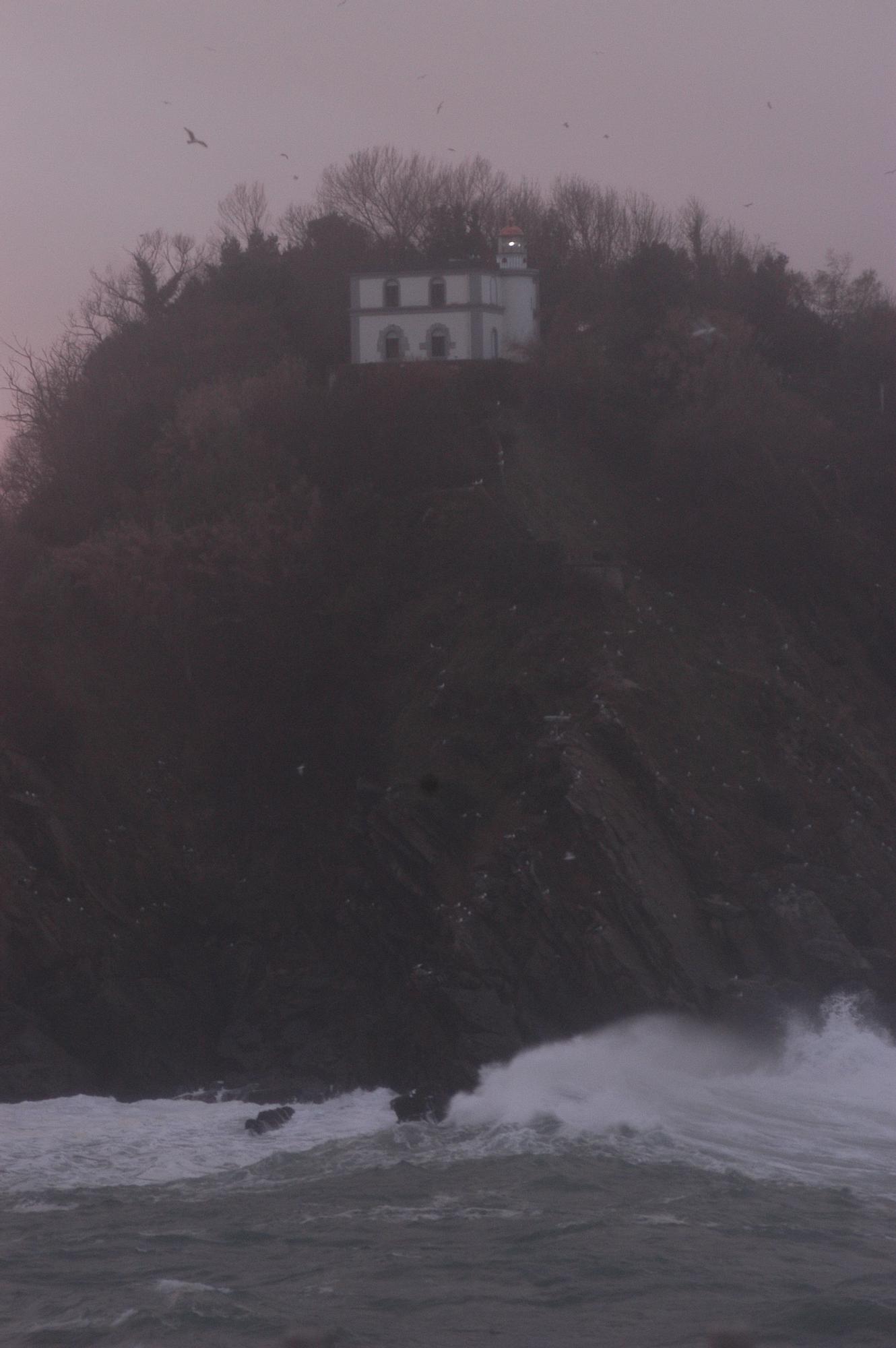 Faro de Santa Clara (San Sebastián)
