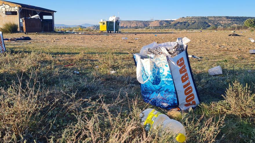 Residuos tras la celebración del Día del Ángel en Tudela