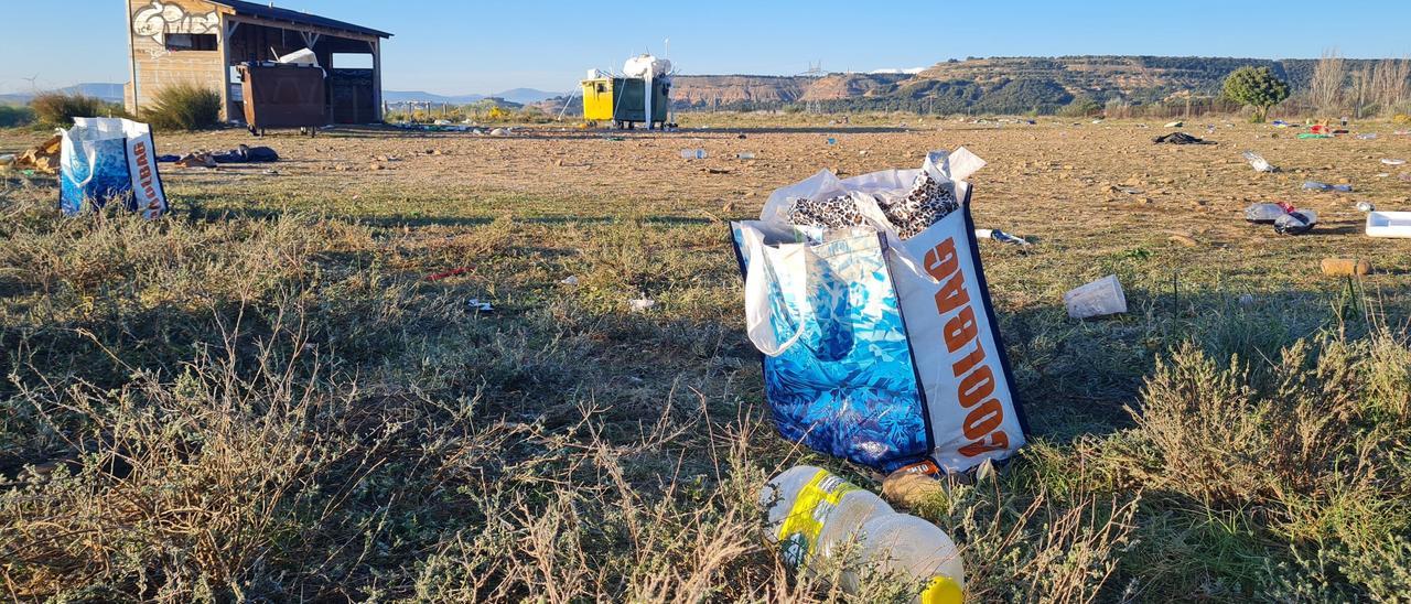 Residuos tras la celebración del Día del Ángel en Tudela