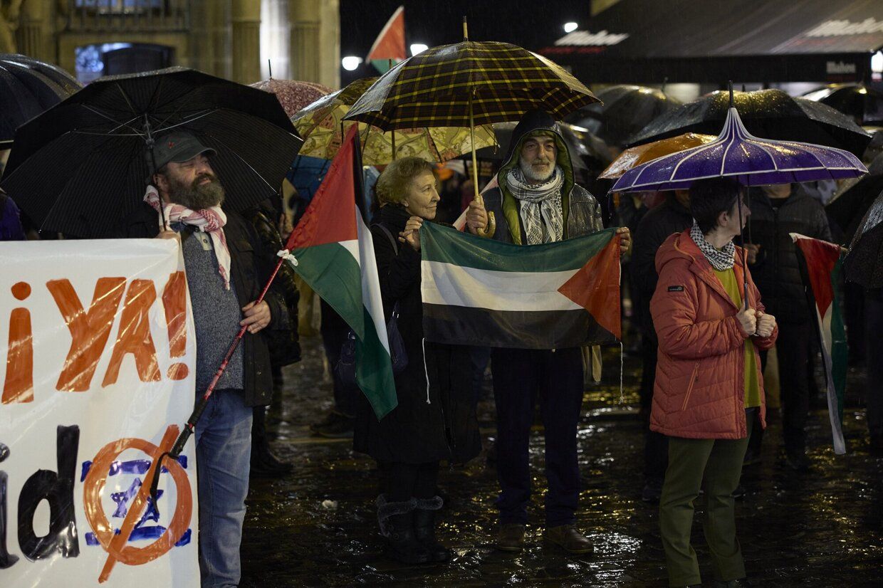 El colectivo BDZ se concentra en solidaridad con el pueblo palestino