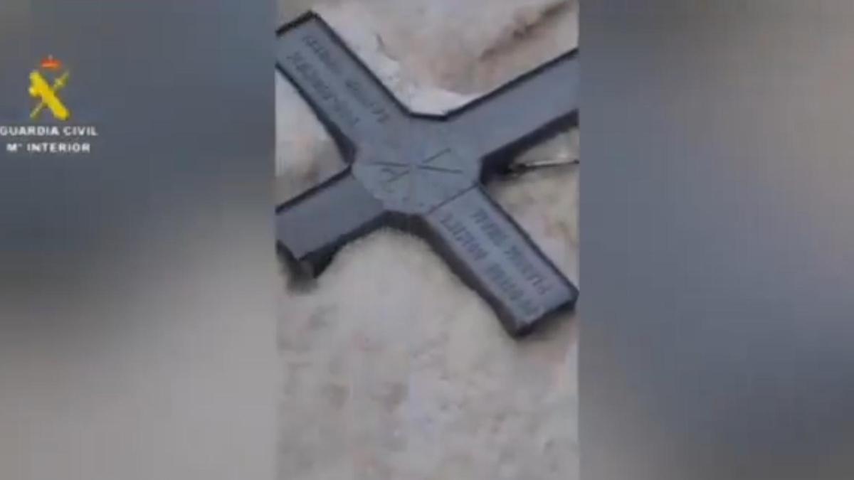 Video de la cruz del Aneto que desapareció desde el pasado mes de abril.