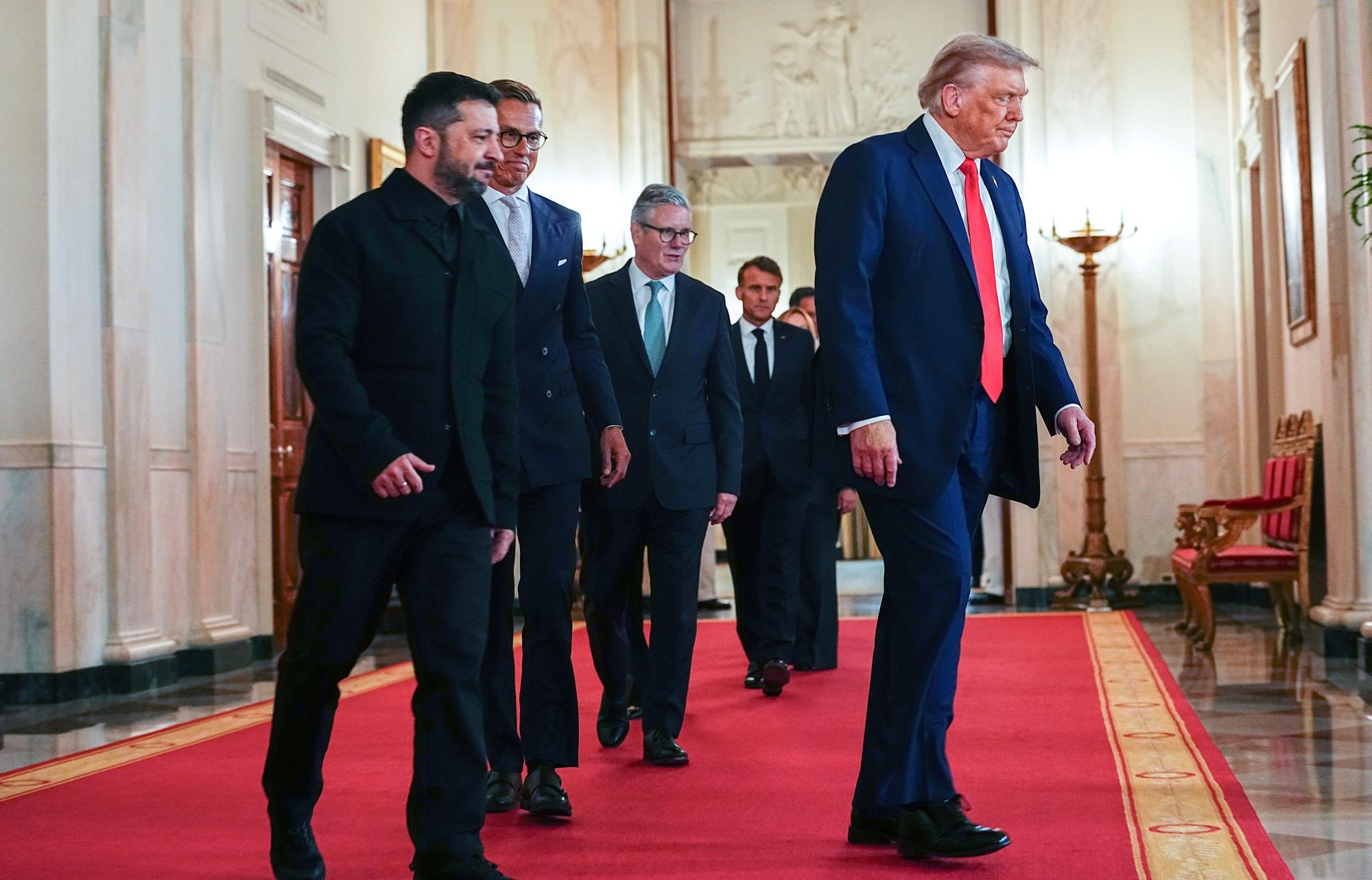 Las imágenes de la histórica reunión entre Trump, Zelenski y los líderes europeos en la Casa Blanca
