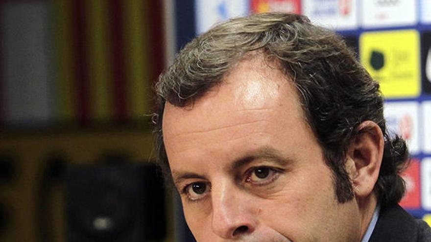 Rosell firmó un documento con los &#039;Boixos&#039; y nueve grupos de animación más