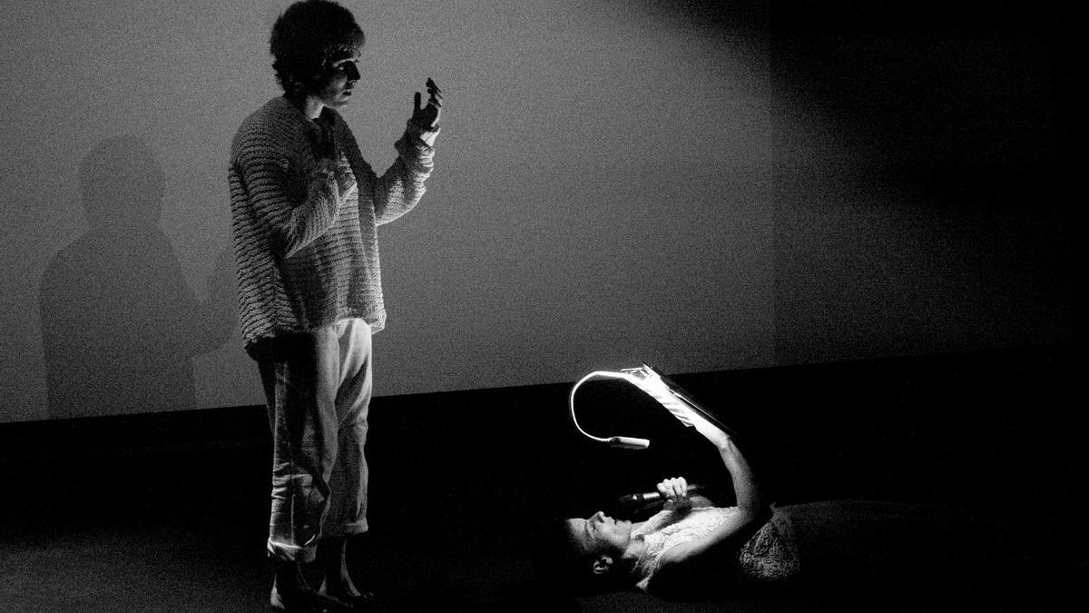 Una pieza de la performance de Ane &amp; Clautopia
