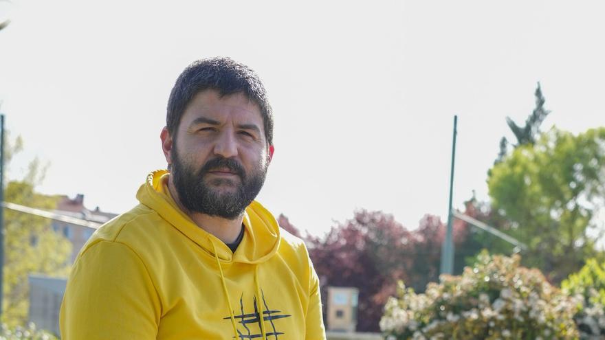 Iñaki Viñaspre: “Bertsoetatik gehien gustatzen zaidana publikoarekin ematen den komunikazioa da”