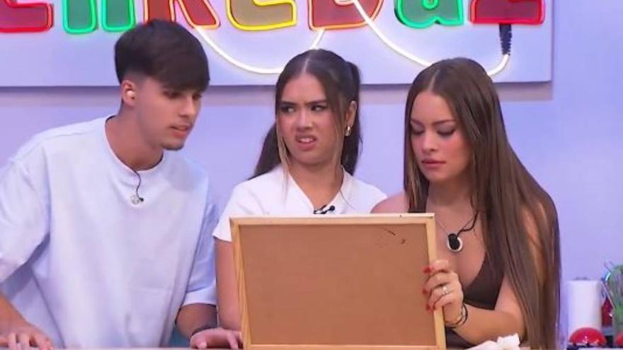 El divertido momento de unos jóvenes andaluces descubriendo el euskera