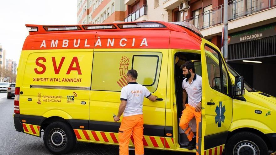 Una niña de seis años muere tras ser atropellada por una ambulancia en València