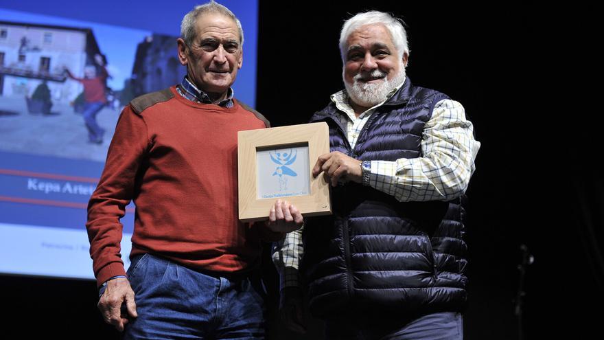 Fallece Kepa Artetxe, dantzari y maestro del grupo Andra Mari de Galdakao