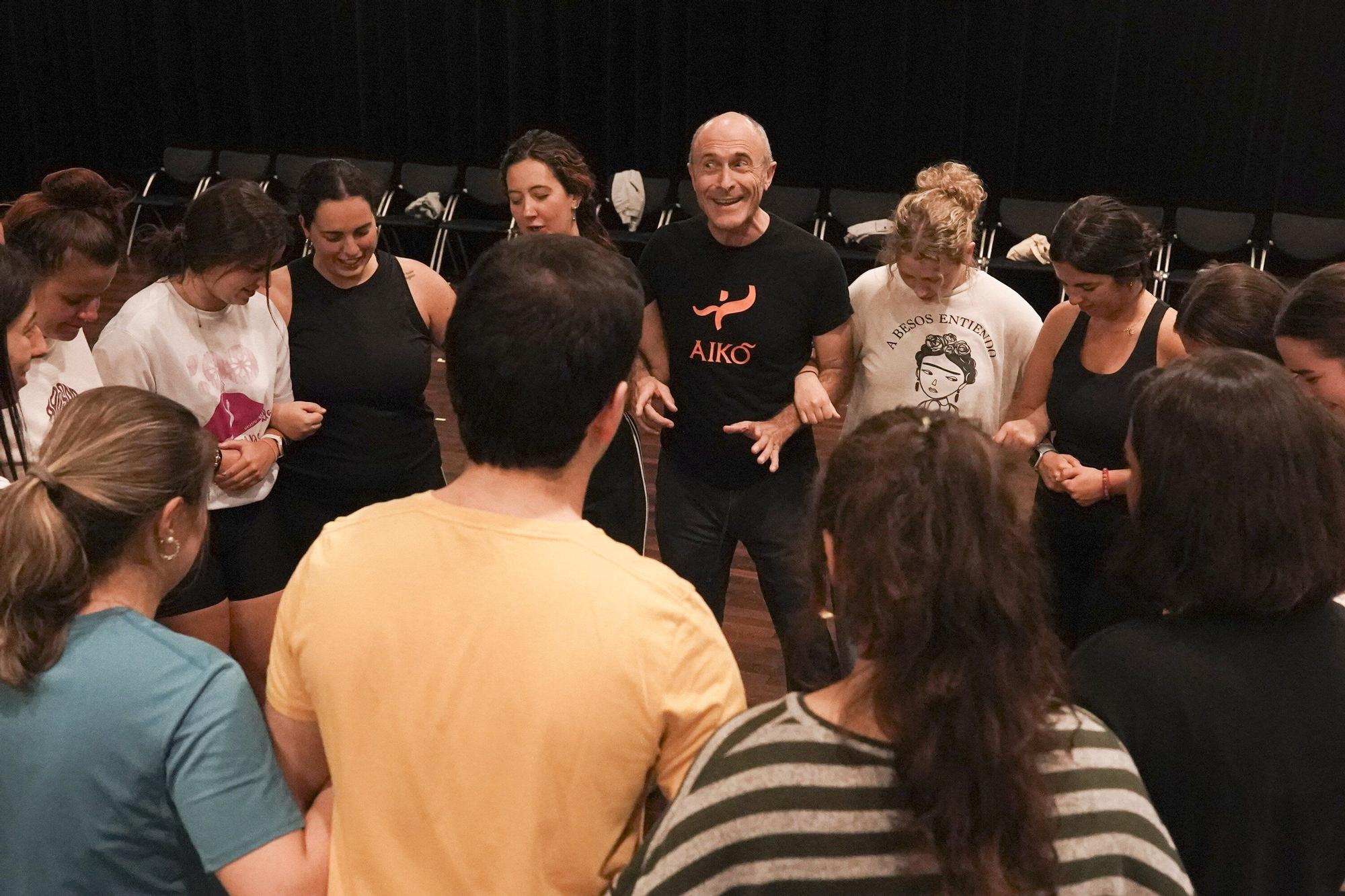 Aiko Taldea pone a danzar a la juventud