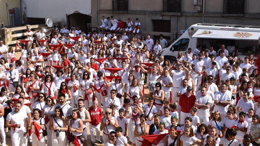 Fotos del cohete de fiestas de Cárcar 2025