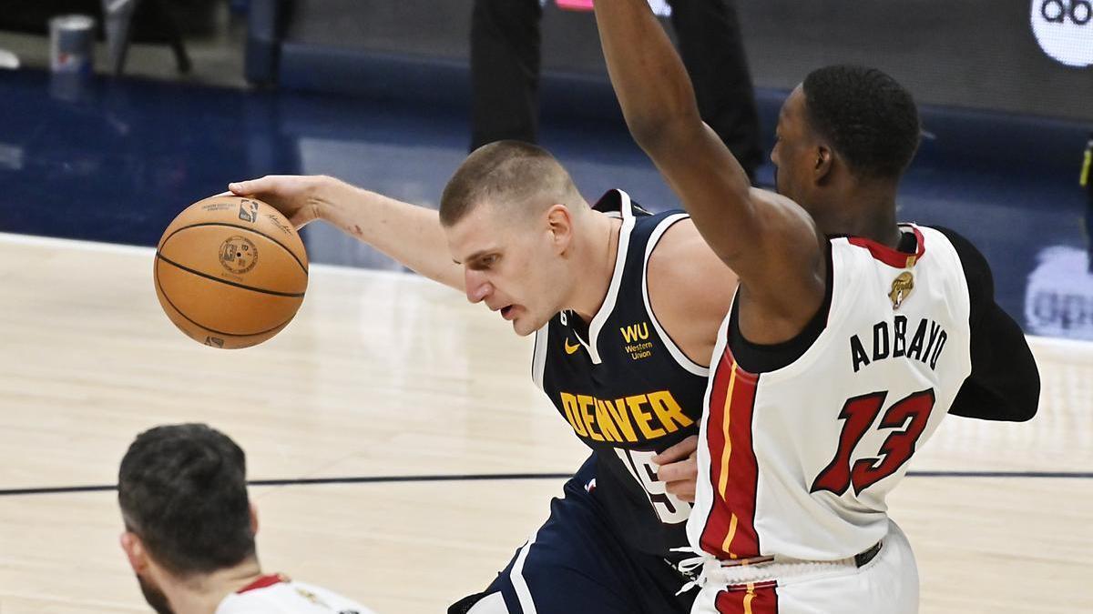 Nikola Jokic, en un partido con Denver.