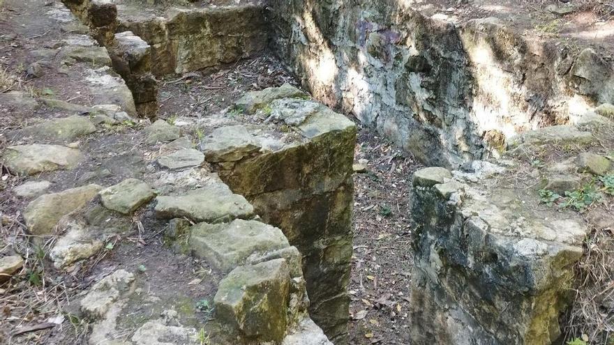 Sopela refuerza la señalización del itinerario del Cinturón de Hierro