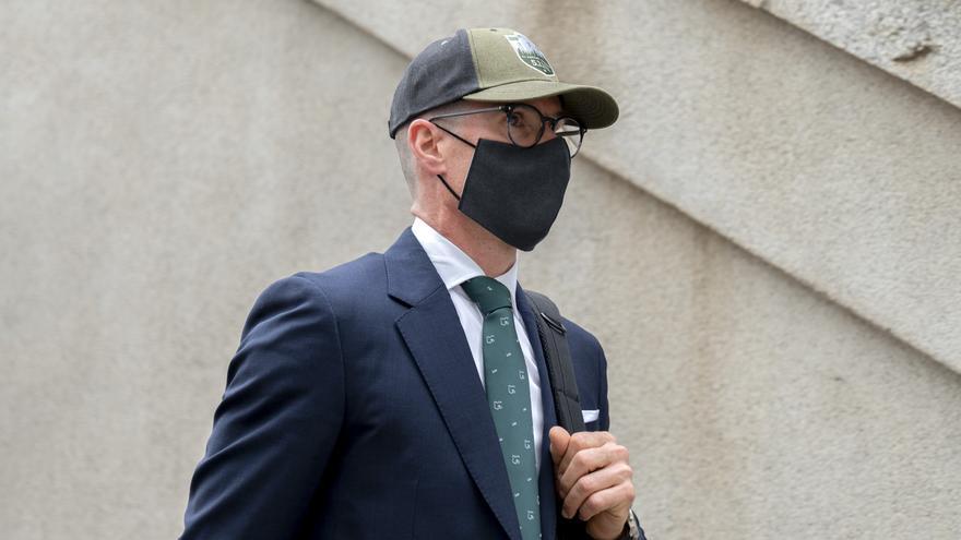 La UCO detecta 145.000 euros en efectivo "de origen desconocido" en la cuenta de un guardia civil investigado en el caso Koldo