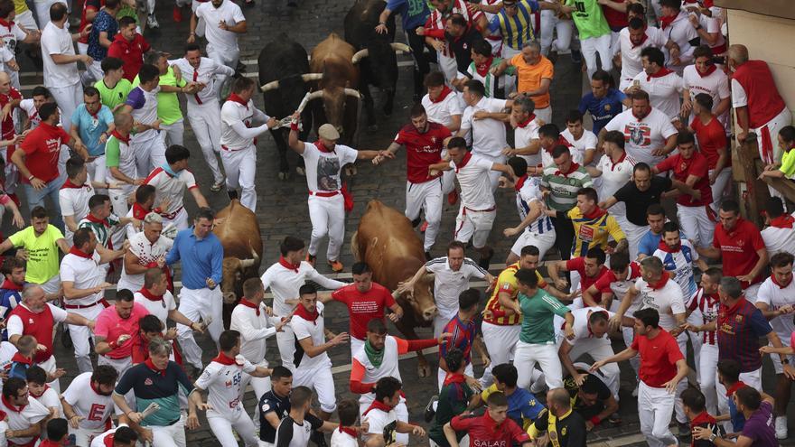 Un encierro de San Fermín como los de antes gracias a los novatos