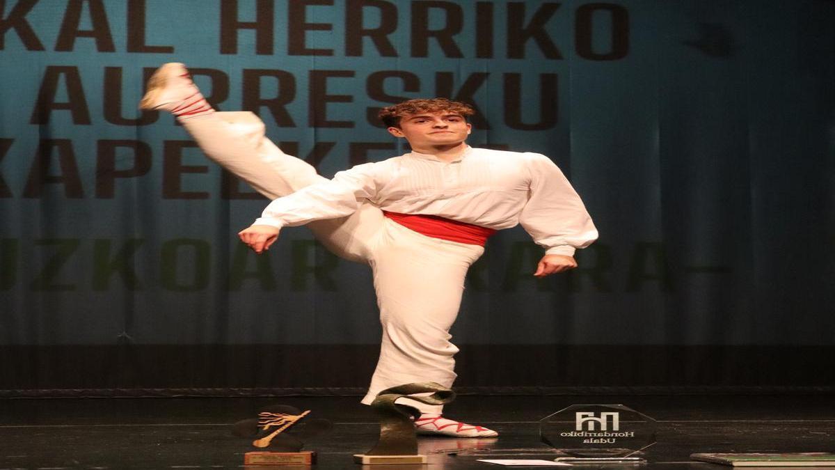 Iazko txapelketako txapelduna, Mattin Etxebeste